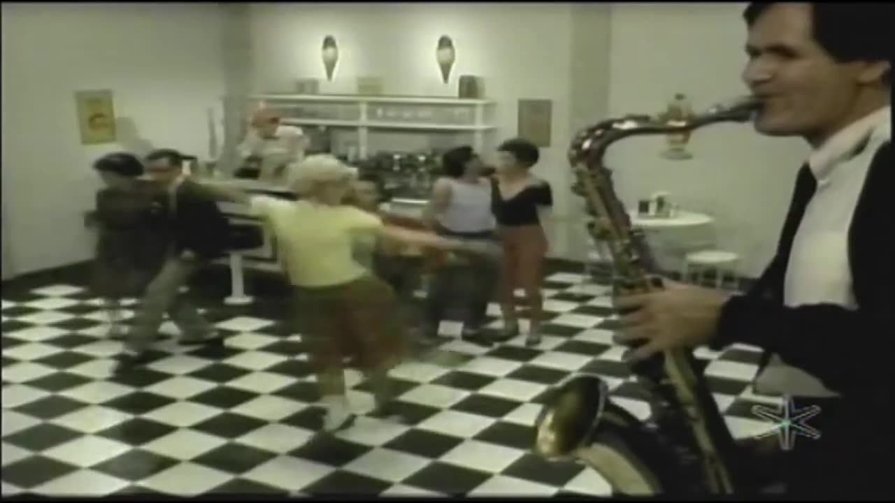 BEECHWOOD 4- 5789 (THE CARPENTERS)