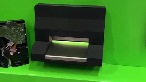 🧠🔥 Disposing of Hard Drives Will Blow Your Mind! | FeedMyCuriosity