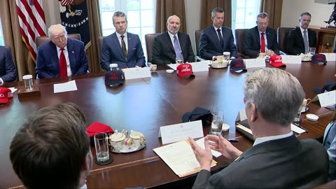BREAKING: Trump holds Cabinet meeting at White House! - 4/30/2025