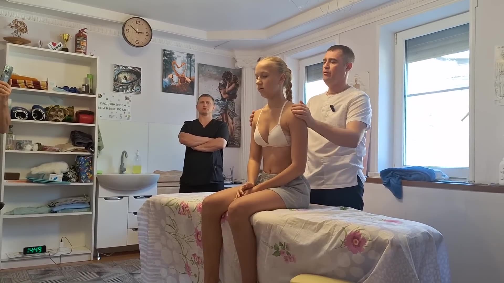 ASMR Chiropractic adjustment