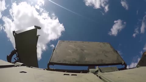 Russia : Practice firing of calculations of the latest short-range air defense systems "Tor-M2"