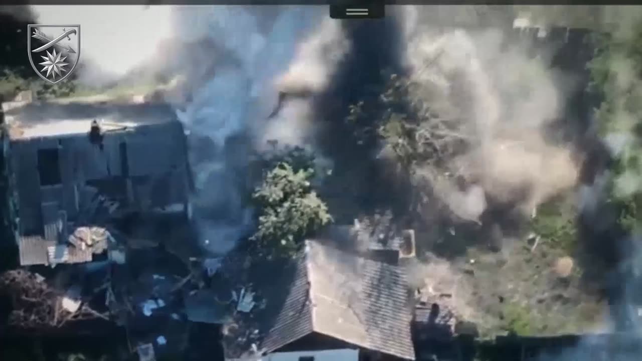 Artillery Strikes Demolish Russian "Safehouse"