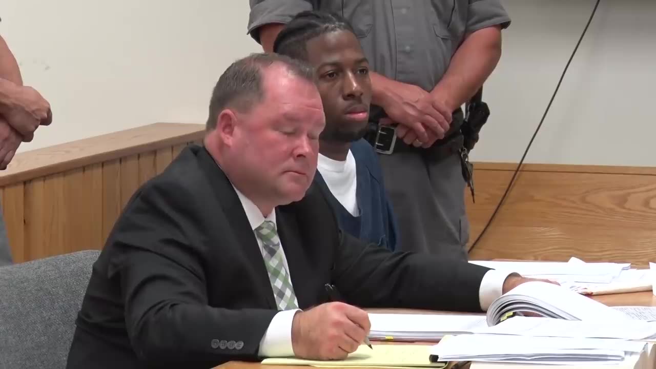 Black prisoner kills cellmate because of his sexual orientation