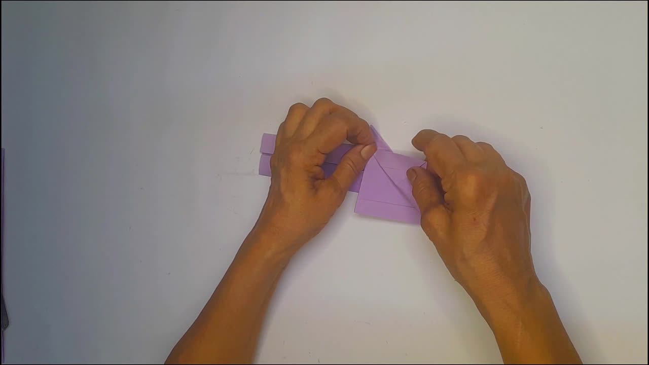 How to Make a Guitar Origami | Easy Paper Guitar Craft