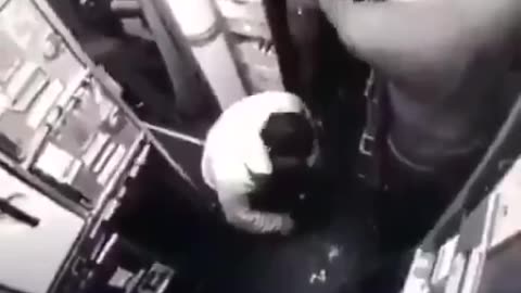 An Islamist radical started praying mid flight