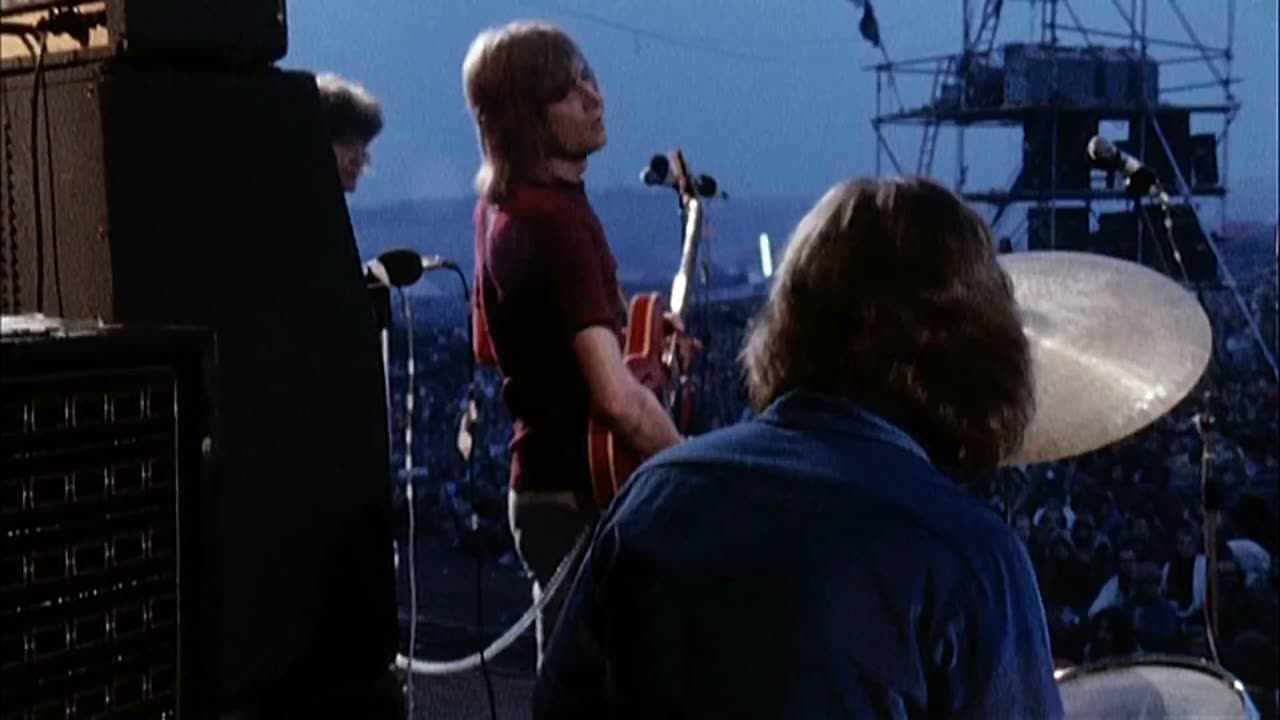 Never Comes the Day - The Moody Blues (live)