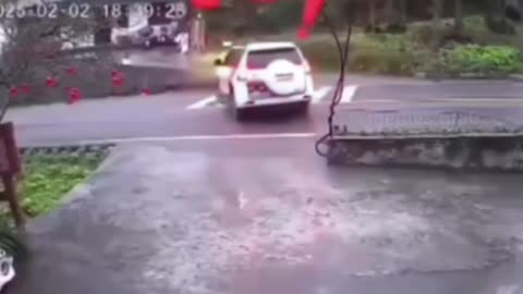🤪 Weeeeeeee! Unexpected Surprise on the Road! | FunFM