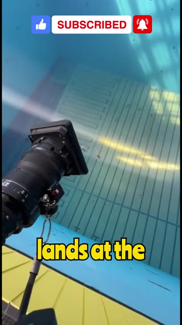 Guy Dives Into 77 Feet Empty Pool!