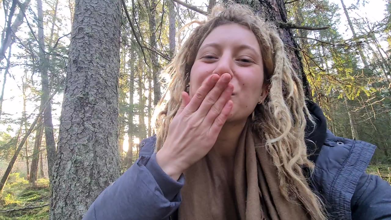 Barefoot walk to the forest🎄