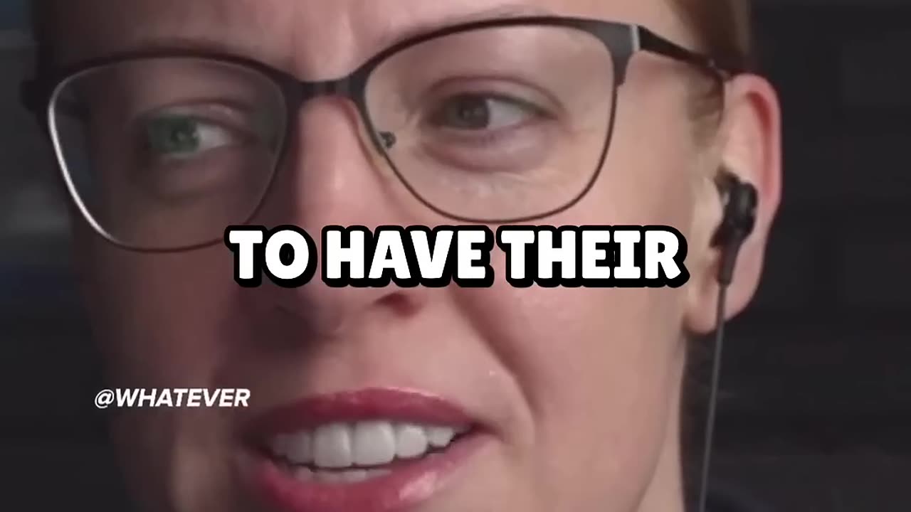 PLUS SIZE FEMINIST WANTS MEN TO PAY ON DATES 😂 ‪@whatever