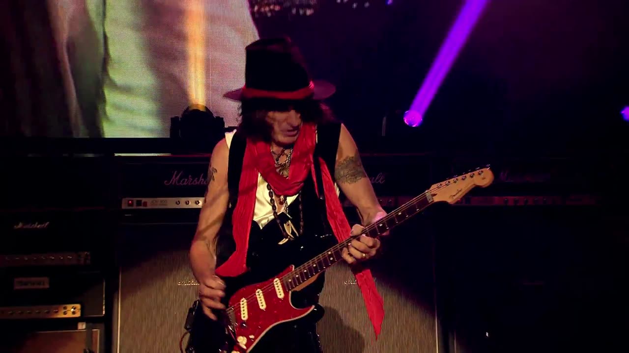 Livin' On The Edge - Aerosmith (live)