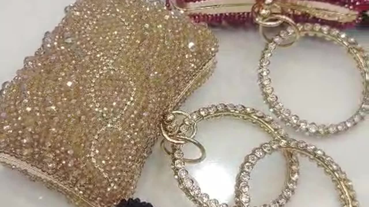 Unique Hand Clutch For Girls