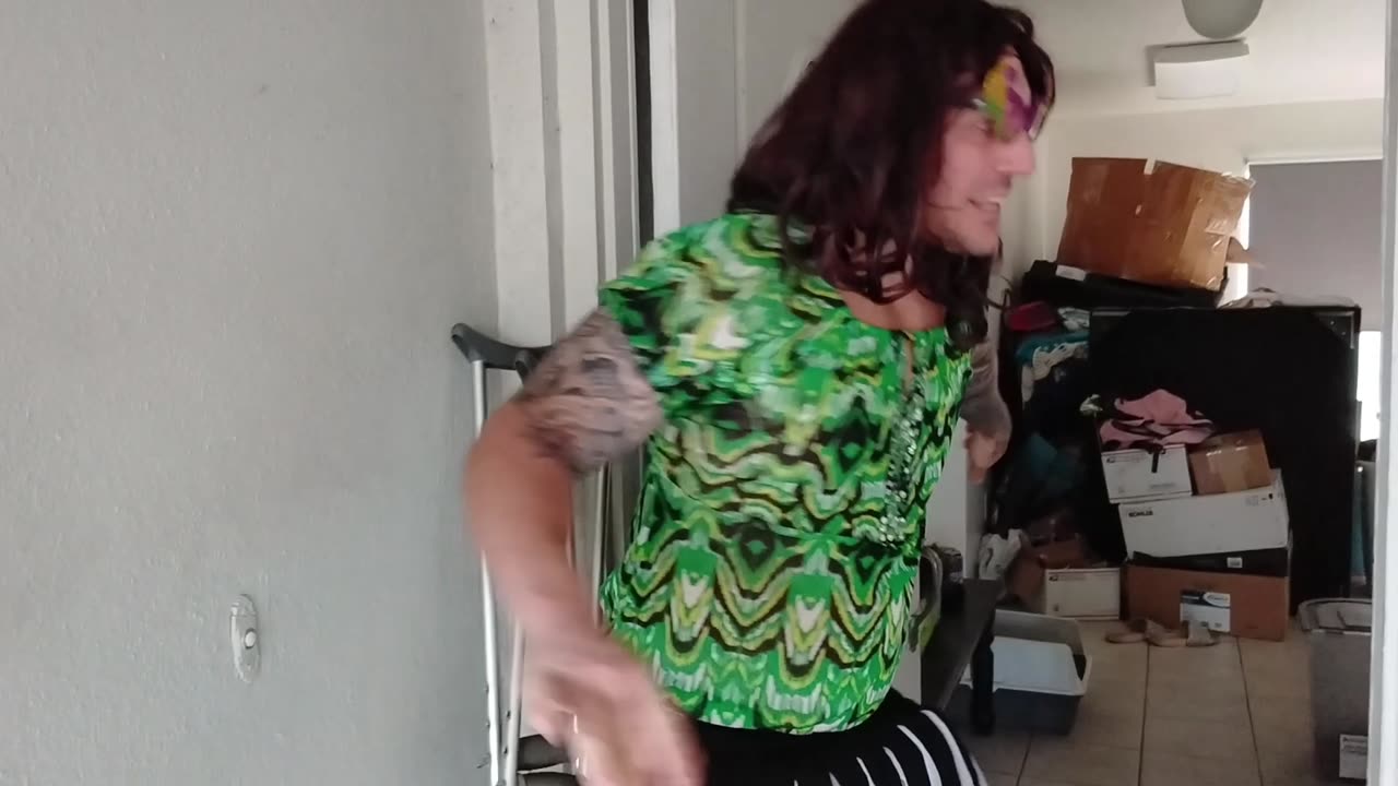 Griftney J Breaks Her FUPA & Starts a Go Fund Me After Running From Police [PARODY]