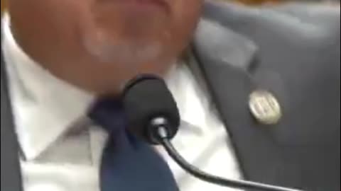 Hawley Dominates Ellison in Heated Courtroom Exchange Over Fraud