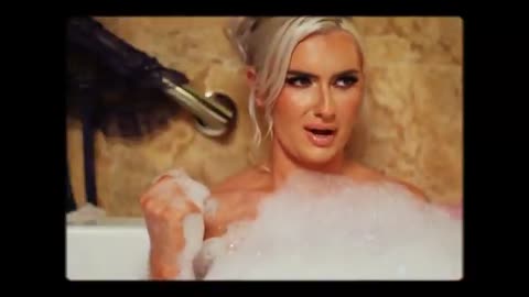 Blake Monroe Bringt den Glamour zu WWE NXT | WWE Deutschland Highlight