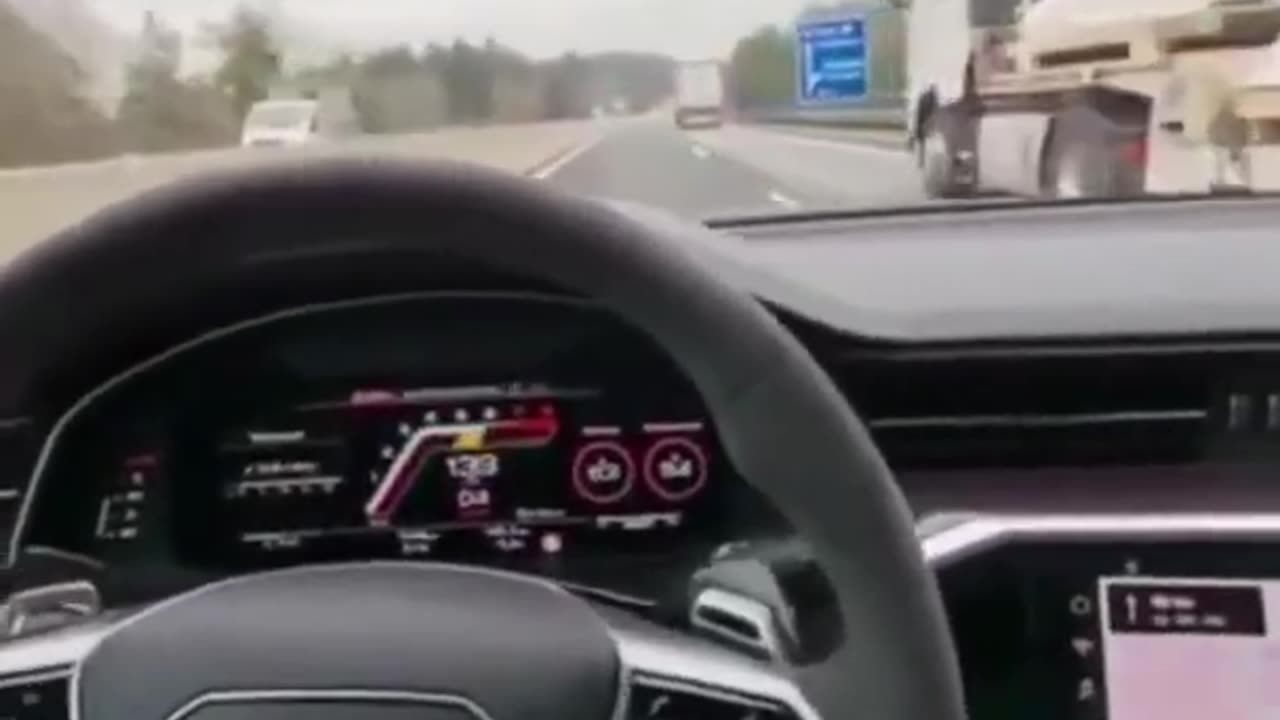AUDI RS6 car viral shorts