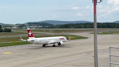 LIVE: Planespotting Zurich Airport ZRH / LSZH Switzerland - 01.06.2025 #Planespotter