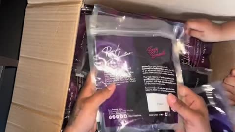 @_jennifermy Unboxes Sexy Smooth Purple Seduction & Tickled Pink Hard Wax | Wax Review