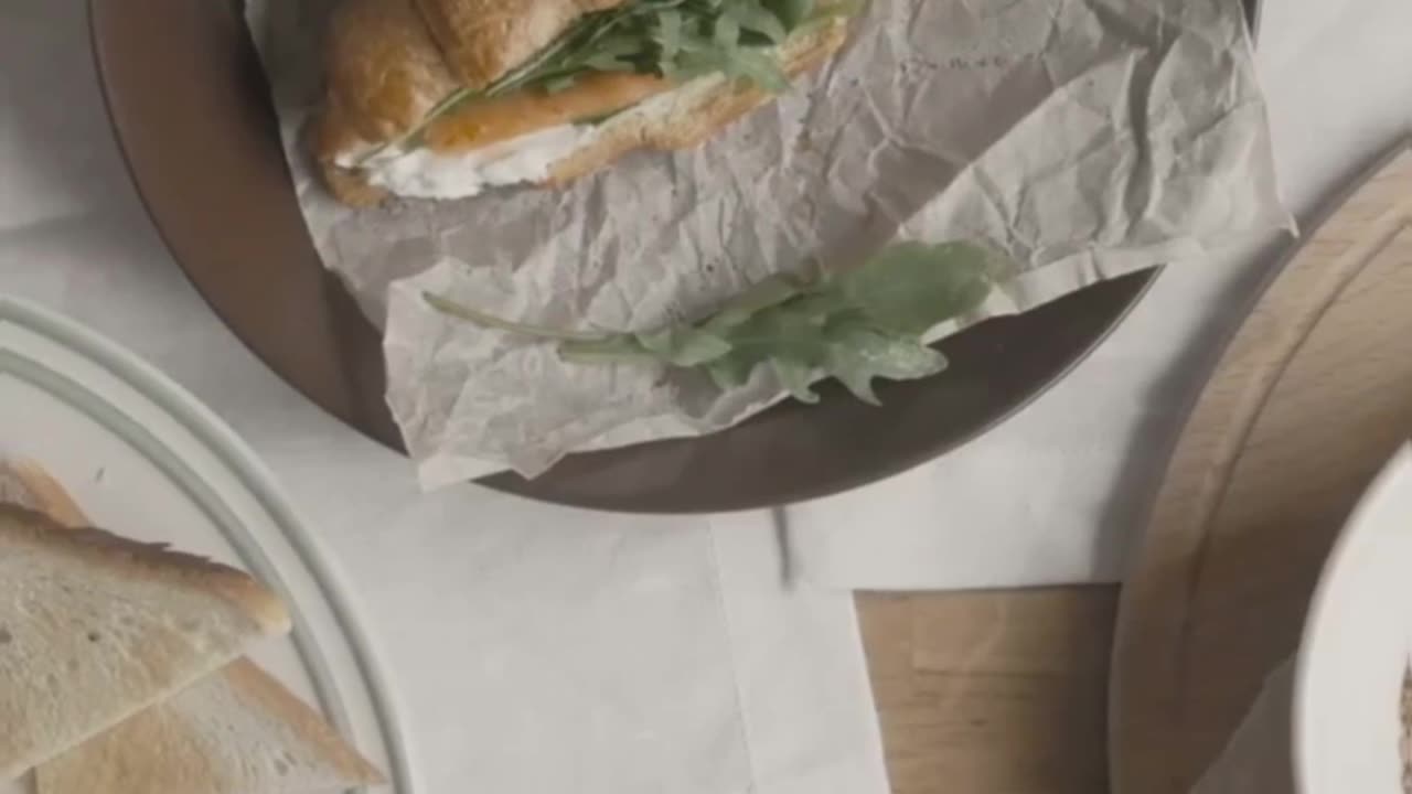 Beat Distraction Now - Make Time Book Secrets | Book Notions