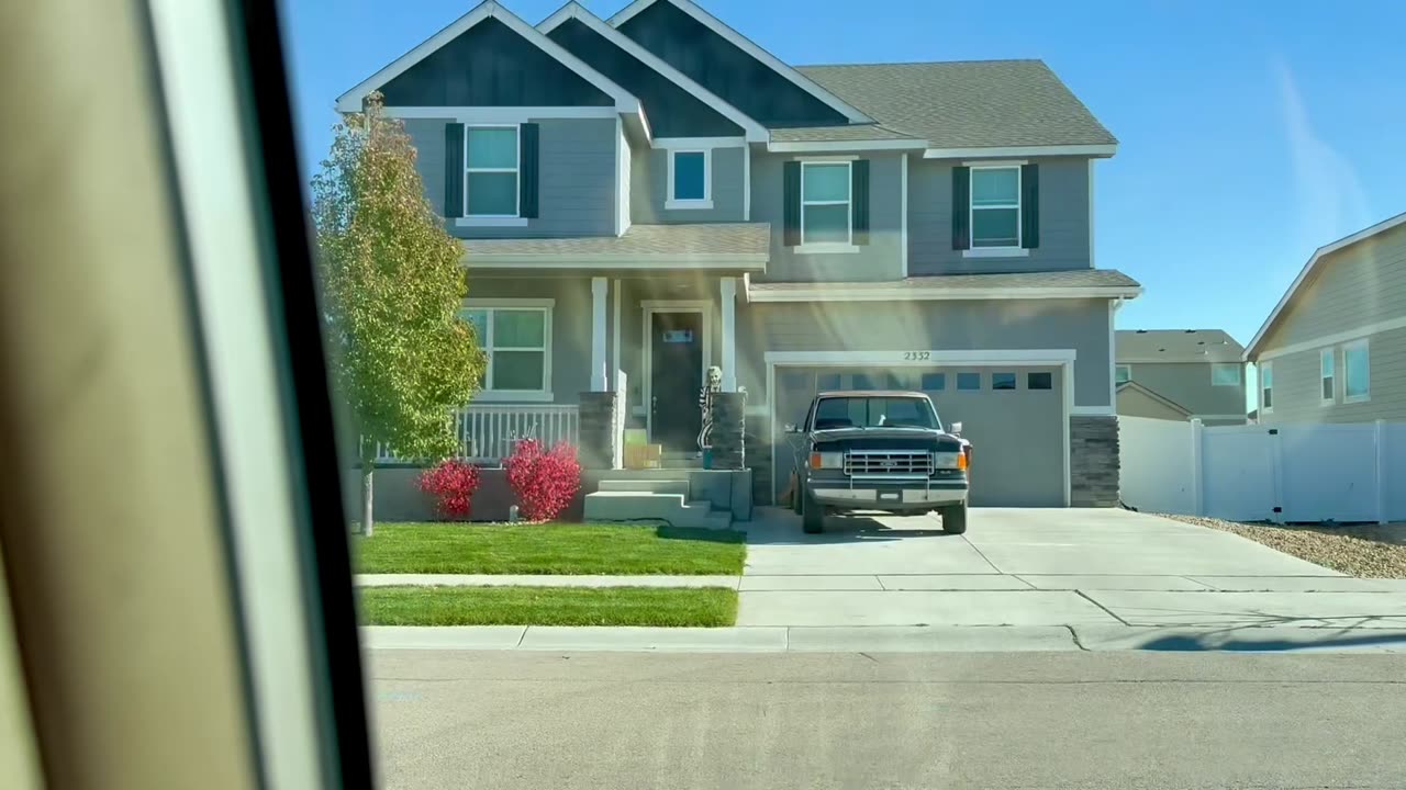 Kids Think Dad Is Beetlejuice