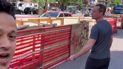Anthony Weiner shows his face in public. Pray for this man. Weiner says "Add this man to the list"