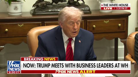 Trump calls Fed Reserve Chair Jerome Powell a 'stiff'