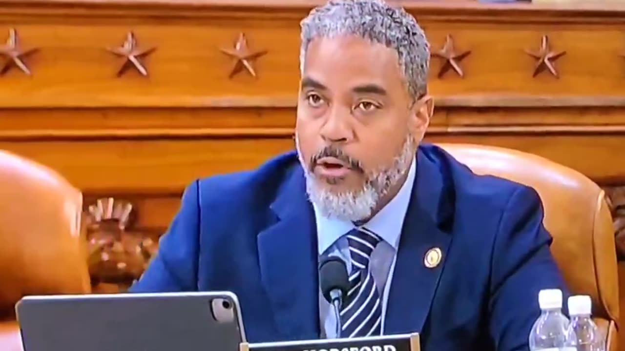Democrats Are LOSING Their Minds Because Trump Paused SOME Tariffs