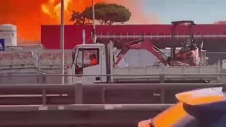 Video del explosión en una gasolinera