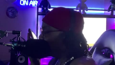 LAQUISHA Makes King get Neaked [Part 1]