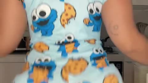 Big 🔥 Booty Twerk With Cookie Monster Fit 🔥