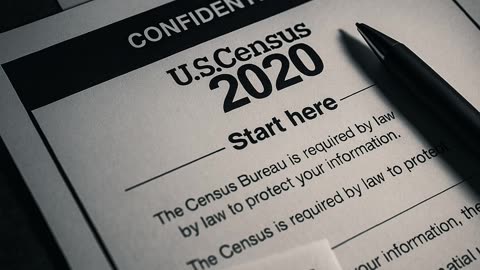 Trump Backs Census Bill to Count Citizens Only