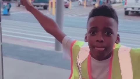HOW KAREN’S BE AT THE DOOR AT WALMART