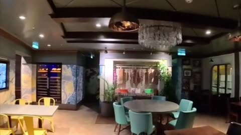 Jamie's Italian: Exploring a Cozy Specialty Restaurant at Ovation of the Seas Deck 5