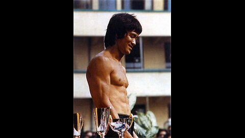 Cross kick Studio Films Bruce Lee