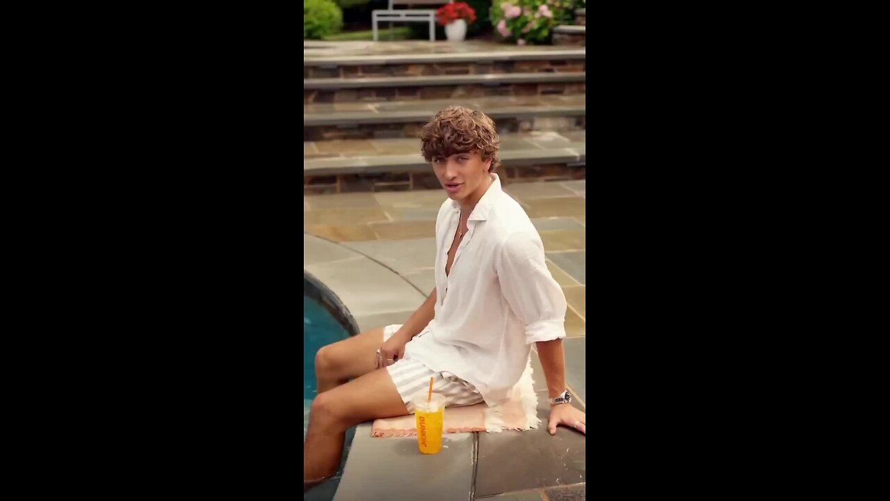 Dunkin’ Ad: ‘This Tan? Genetics’