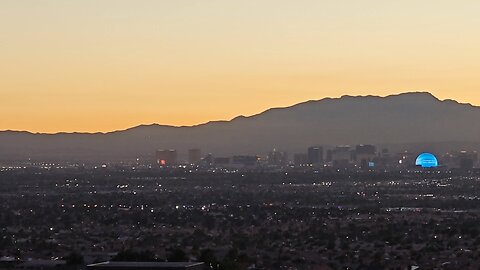 Did you SEE tonight's Las Vegas sunset? Check THIS out! 10.30.2025 #follow #lasvegas #travel #gaming