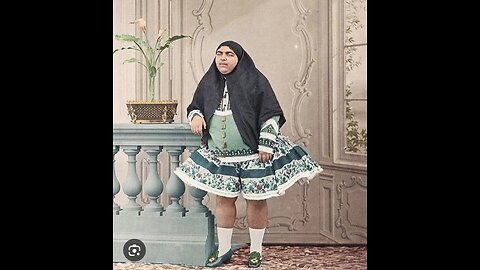 Reza motori TikTok 43 ( reza is bezig met Iraniërs zus te versieren🤣🤣🤣🤣🤣)