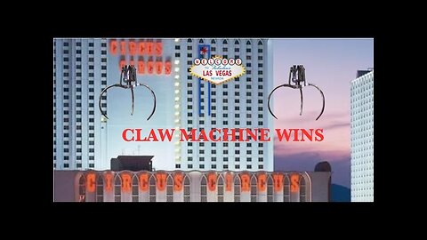 CIRCUS CIRCUS CLAW MACHINE WINS!