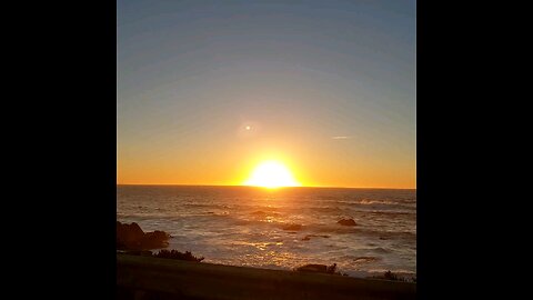 Atlas 3i is behind this sunset now on October 27th, 2025. Where will it be on October 29th, 2025?