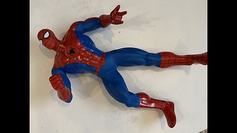 Detailed Look at @ 1994 SpiderMan Spider Man ToY Character Action Figure Large
