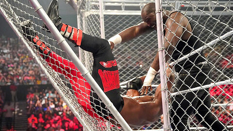Bobby Lashley vs. Omos – Steel Cage Match: Raw, May 16, 2022 @wwefree ​