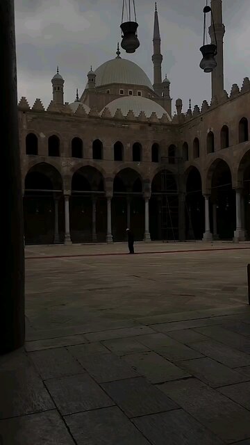 We need to search for the righ path.Islam is the right way #islamic #islam #quran #muslims #القران