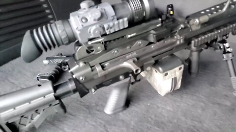 EQUIPPED MY M249 WITH A THERMAL OPTIC