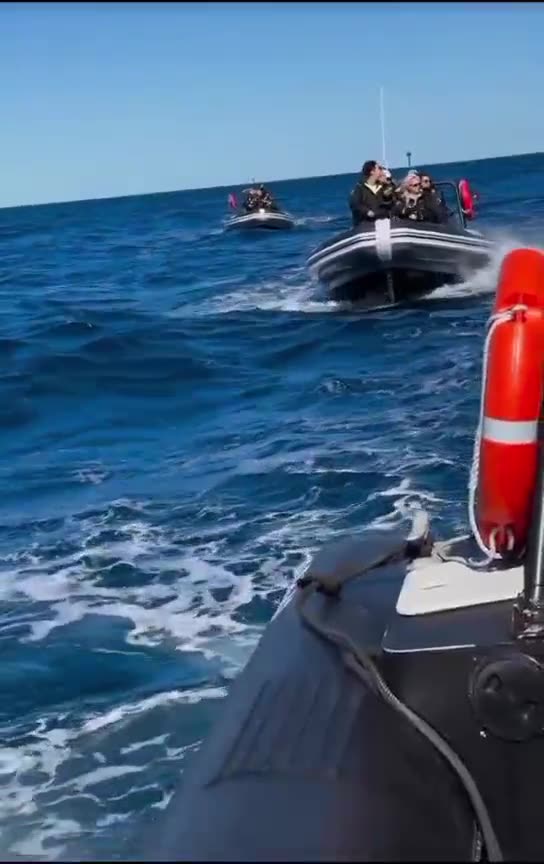 "Beautiful Ocean View – Must Watch!"