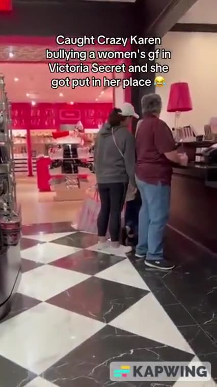 PRESIDENT DONALD JOHN TRUMP HITS THE 19TH HOLE ⚧ [BECAUSE THERE'S SUPPOSED TO BE A HOLE THERE]