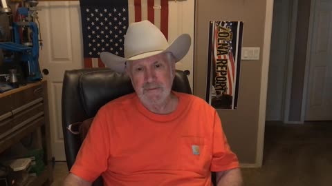 Pilot In Jump Seat Attempted To Pull The Fire Handles At Altitude, With 88 Passengers On Board!