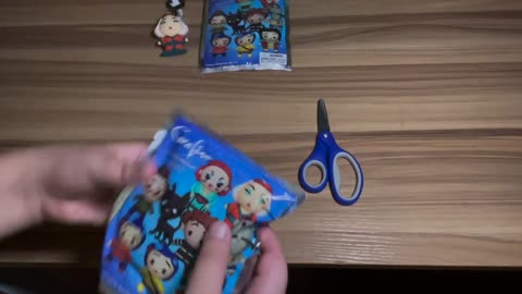 coraline blind bag Review (this review is so old lol)
