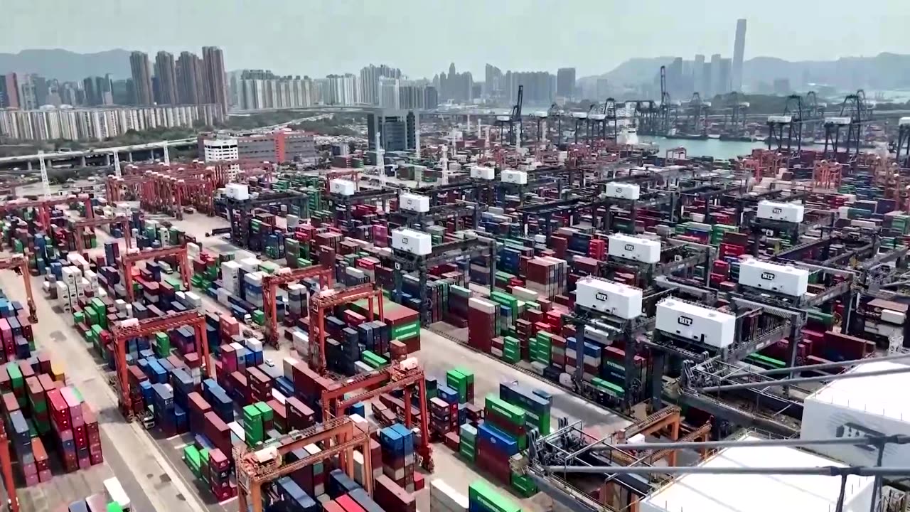 Fed's Powell says Trump's tariffs likely to boost inflation, slow growth