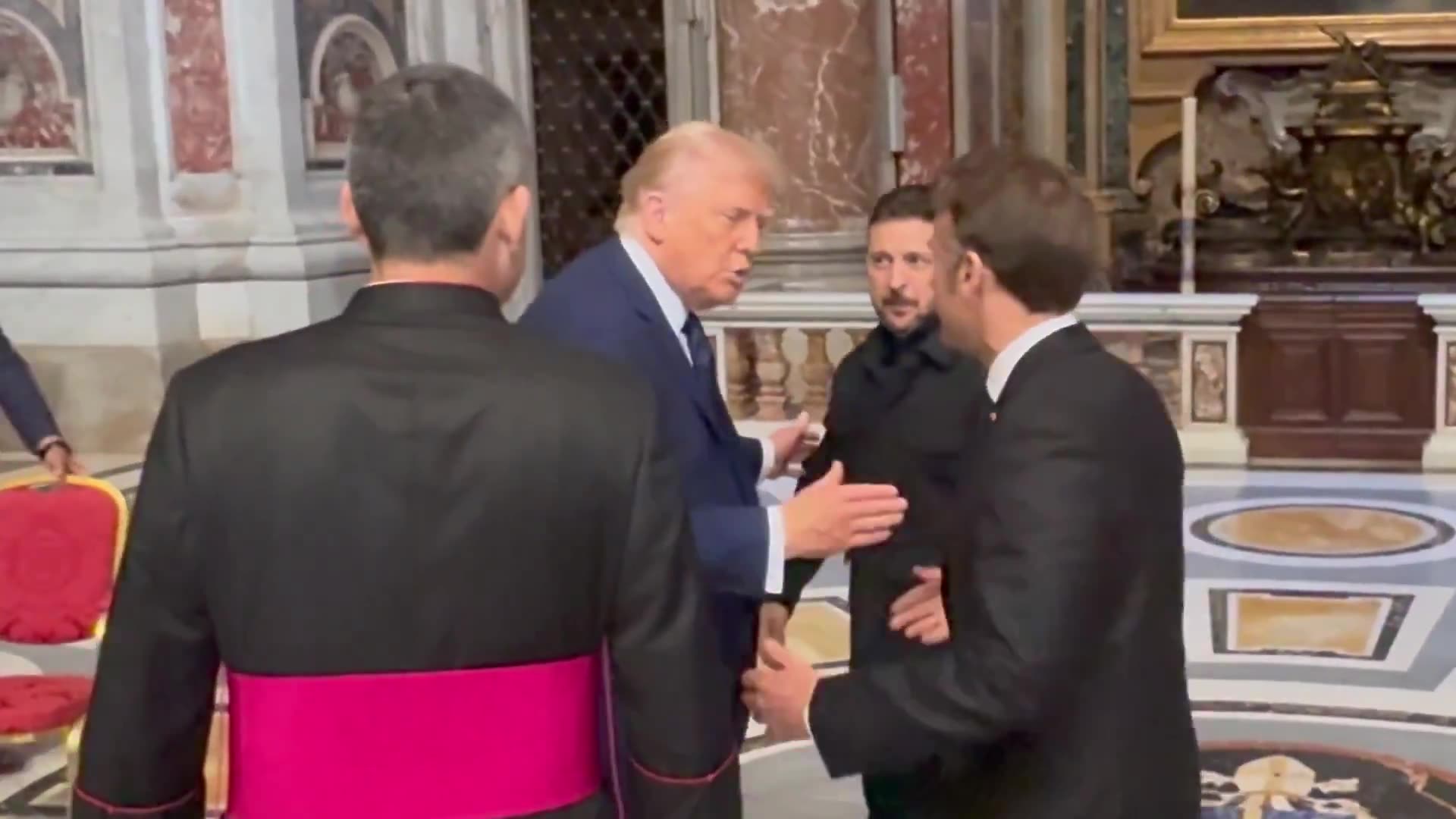 President Trump, Zelensky & Macron meeting at the Vatican