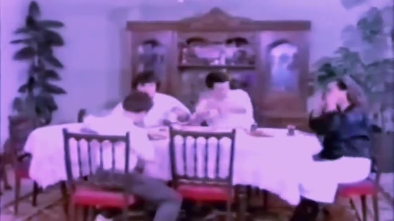 Bela - Püsküllü Bela